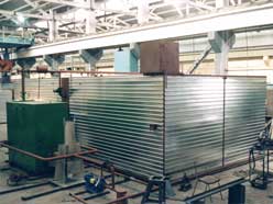 Монтаж системы отопления модульной лесосушильной камеры с объемами загрузки 60 куб. метров условного пиломатериала.